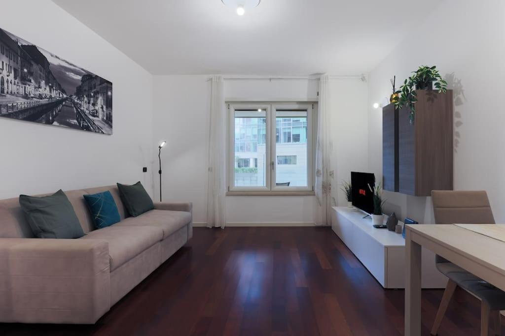 Comfort Suite Milano Centrale With Fast Wifi And Free Netflix Exterior photo